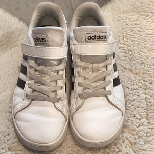 Adidas Kids Grand Court 2.0